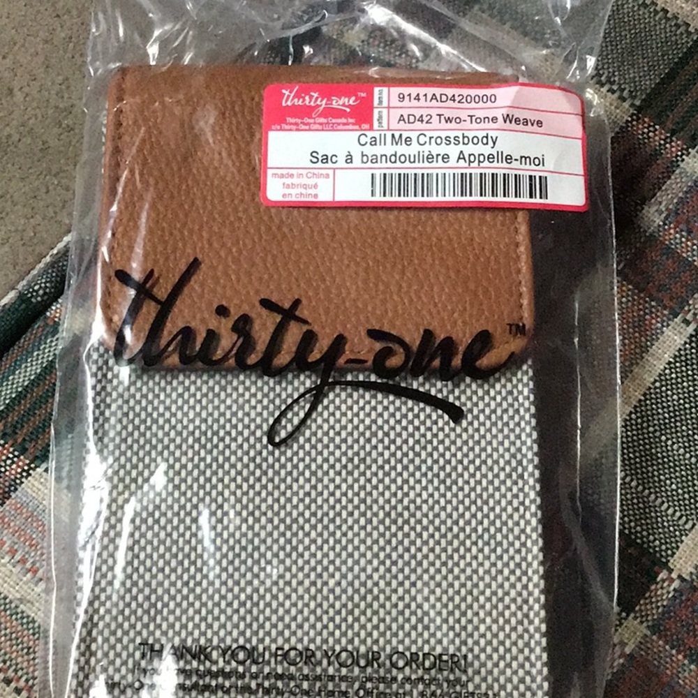 Thirty One Call Me Crossbody